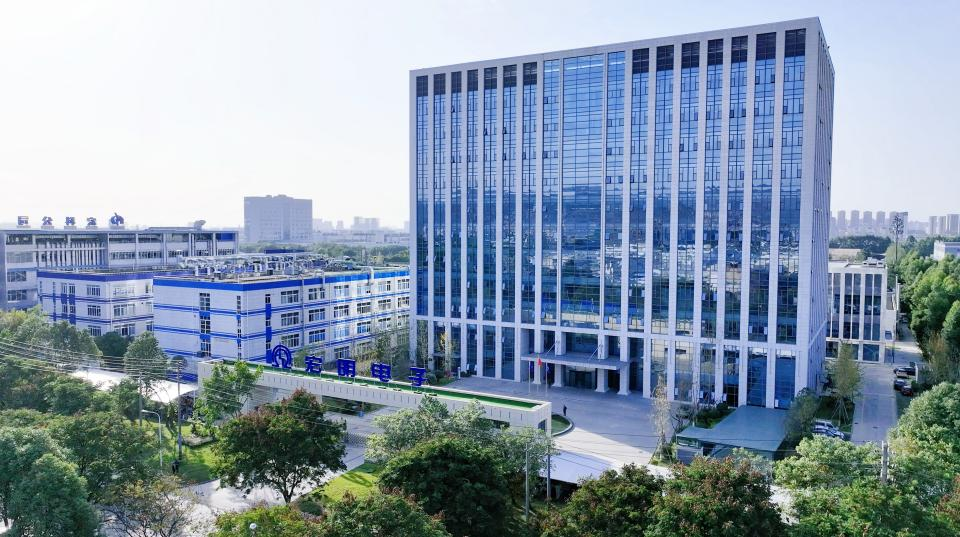 KAIYUN.COM·开云「中国」官方网站,宏明日望,株洲电子科技,湖南电容器,株洲电容器,电容器
